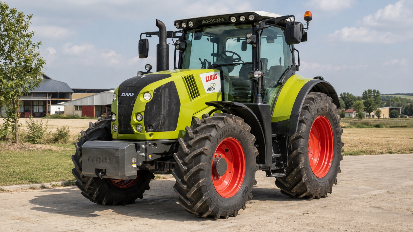 Tracteur CLAAS ARION 630 présenté dans un environnement agricole
