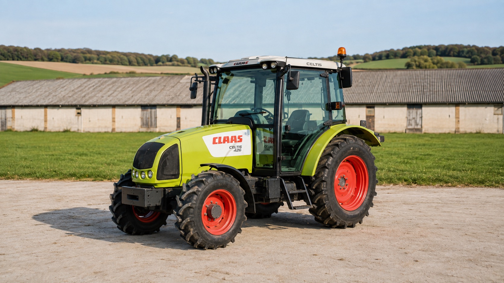 Tracteur CLAAS CELTIS 426 présenté dans un environnement agricole