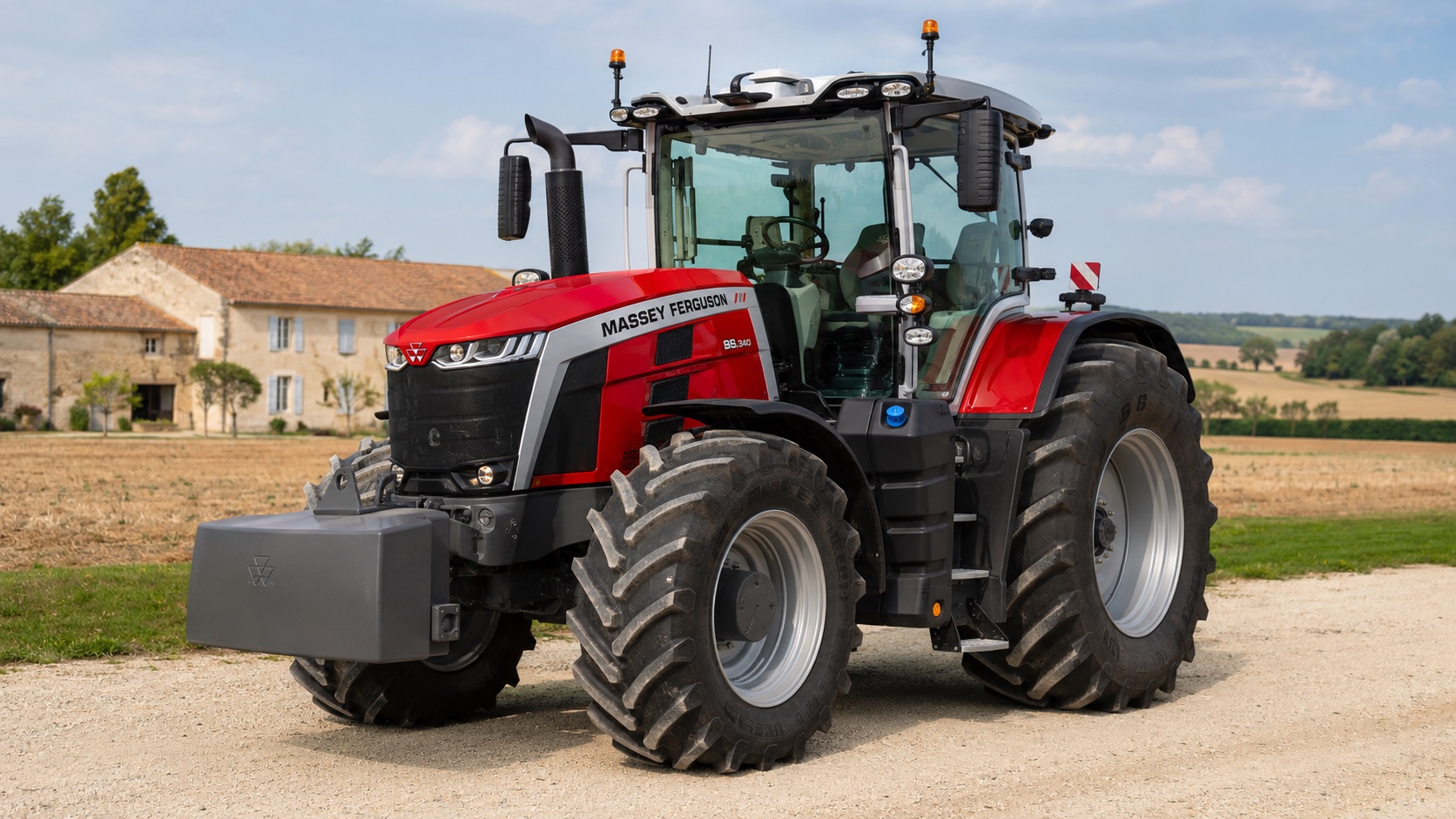 Tracteur Massey Ferguson 9S.340 présenté dans un environnement agricole