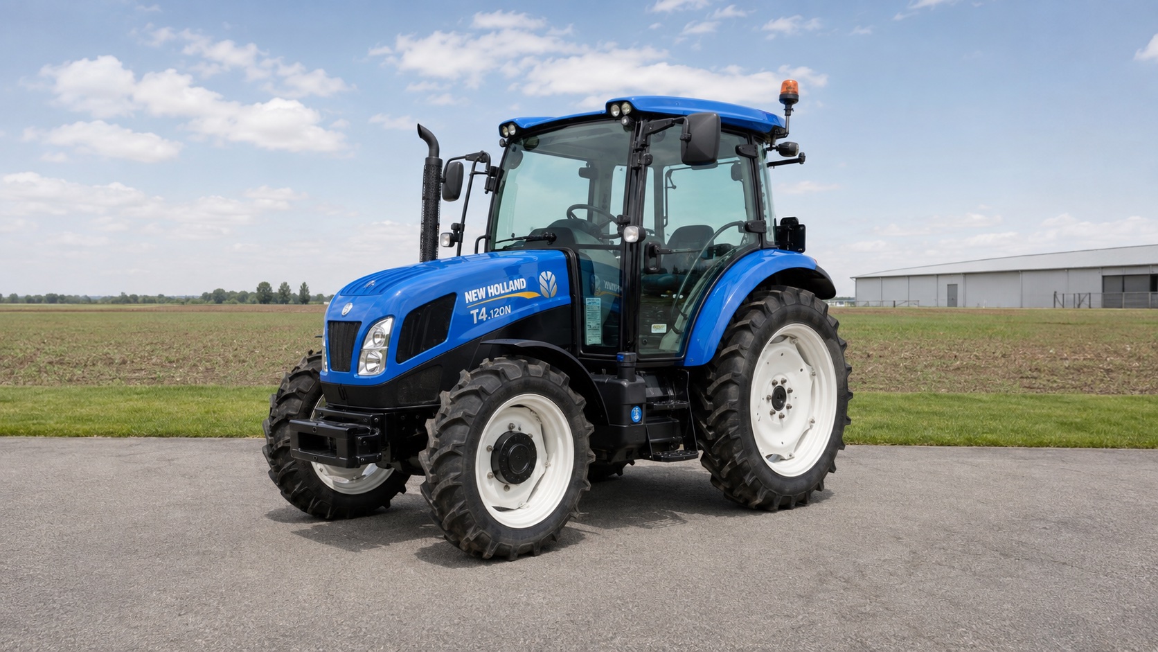 Tracteur New Holland T4.120N présenté dans un environnement agricole